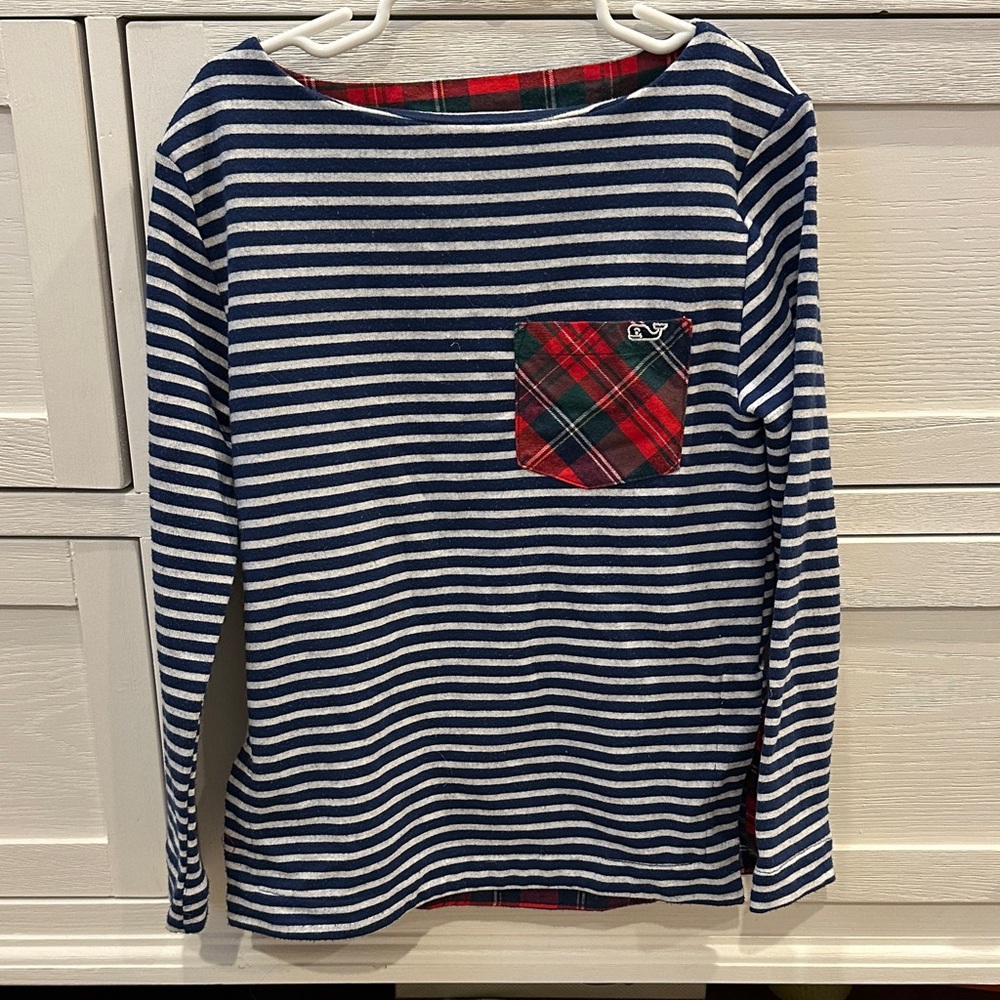 Like New! Vineyard Vines Girls Holiday Top Plaid Pocket and Navy Stripes Small